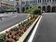 Fiori in piazza Galimberti, segnaletica orizzontale e l'allestimento del Mercato Europeo a Cuneo