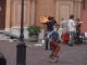 Il piccolo cuneese Mattia Ghibaudo durante le riprese di "Amore criminale"