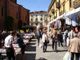 Il mercato del sabato di Saluzzo è, da sempre, uno spaccato della vita cittadina Il mercato del sabato di Saluzzo è, da sempre, uno spaccato della vita cittadina