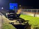 Auto fuori strada nella notte a Sanfrè