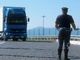 Trasporto di alimenti non refrigerati: intervento della Polizia Stradale alla barriera di Govone Trasporto di alimenti non refrigerati: intervento della Polizia Stradale alla barriera di Govone
