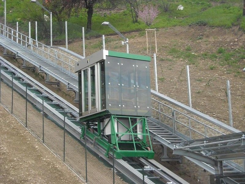 Cuneo: ascensore inclinato chiuso giovedì 12 dicembre Cuneo: ascensore inclinato chiuso giovedì 12 dicembre