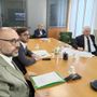 Da sinistra, collegati dalla sede Aca di Alba, il presidente provinciale Luca Robaldo, il sindaco Alberto Gatto, il presidente Aca e coordinatore Tavolo delle Autonomie Giuliano Viglione e l'avvocato Roberto Ponzio, vice presidente dell'Ordine Avvocati Alba Asti e rappresentante del Tavolo delle Autonomie Da sinistra, collegati dalla sede Aca di Alba, il presidente provinciale Luca Robaldo, il sindaco Alberto Gatto, il presidente Aca e coordinatore Tavolo delle Autonomie Giuliano Viglione e l'avvocato Roberto Ponzio, vice presidente dell'Ordine Avvocati Alba Asti e rappresentante del Tavolo delle Autonomie