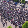 Un frame di un video dei 20mila motociclisti tedeschi