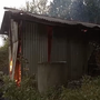 MALTEMPO / A Nucetto fulmine incendia un ricovero attrezzi [VIDEO]