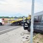 Scontro tra auto e camper sulla Statale 231, strada bloccata a Centallo Scontro tra auto e camper sulla Statale 231, strada bloccata a Centallo