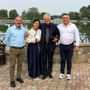 Caramagna Piemonte, i fratelli Riggio della Tenuta "Lago dei Salici" con gli sposi Marco Costa e Sang Eun Kim Caramagna Piemonte, i fratelli Riggio della Tenuta "Lago dei Salici" con gli sposi Marco Costa e Sang Eun Kim