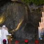 Schegge di luce: pensieri sui Vangeli festivi a cura di Silvia Gullino