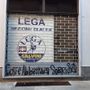 Alba, nella notte della Liberazione imbrattata la sede della Lega di via Gazzano