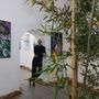 Maurilio Pagnone nello spazio della mostra all'ex Caffè del borgo a Saluzzo