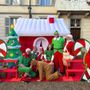 Villanova accende il Natale con la famiglia di Babbo Natale