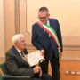 Nino Ardito con il sindaco Zoppi Nino Ardito con il sindaco Zoppi
