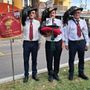Una rappresentanza della sezione saluzzese dei Bersaglieri con al centro il presidente Piergiorgio Gianoglio