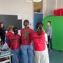 Ceresole d'Alba, i bambini della Quinta Primaria realizzano uno spot sul uso responsabile dei media digitali con il green screen