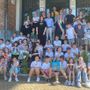 Le classi quinte della Primaria di Manta in vista al Municipio Le classi quinte della Primaria di Manta in vista al Municipio