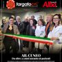 Nella foto il taglio del nastro del nuovo Isolatore donato alla Farmacia dell’Ospedale "Santa Croce" di Cuneo
