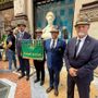 Le Penne Nere di Ceva a Milano per il 107° anniversario di fondazione dell'Ana