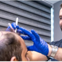 5 segnali precoci di caduta dei capelli che vengono scambiati per normale invecchiamento 5 segnali precoci di caduta dei capelli che vengono scambiati per normale invecchiamento