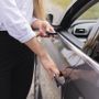 Guidare tra le strade di Roma con un'auto a noleggio: come scegliere la vettura in base alle esigenze Guidare tra le strade di Roma con un'auto a noleggio: come scegliere la vettura in base alle esigenze