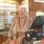 La signora Romana Bonfante, nel 2020, alla cassa della pasticceria La signora Romana Bonfante, nel 2020, alla cassa della pasticceria