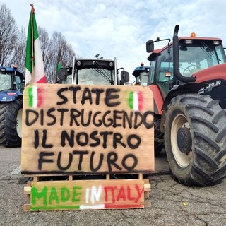 Grande partecipazione alla manifestazione degli agricoltori di Langhe e Roero