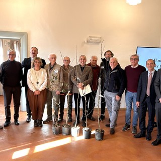Alcuni momenti dell'incontro tenuto ieri a Roddi per iniziativa dell'Atl Langhe Monferrato Roero