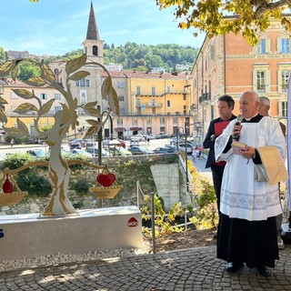 La benedizione di don Flavio Begliatti, vicario generale