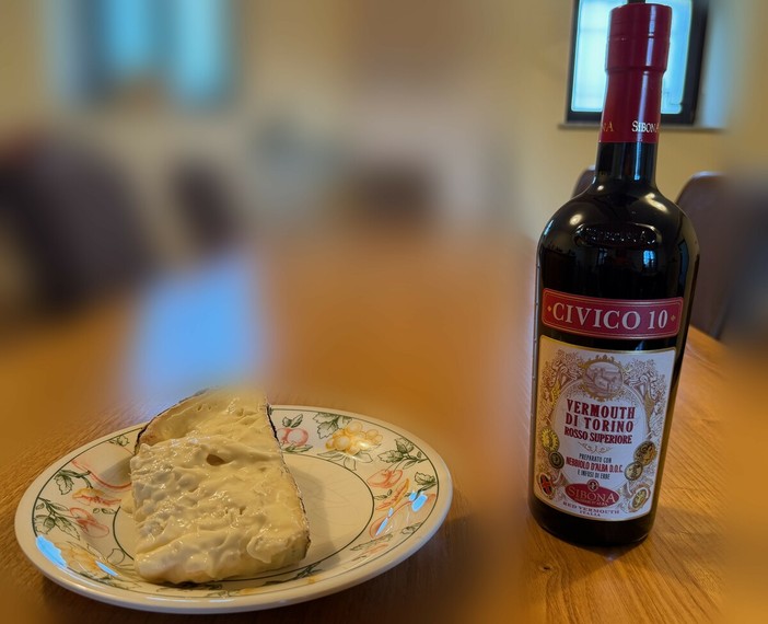 Eccellenze nel web: il Piemonte trionfa con Gorgonzola e Vermouth Eccellenze nel web: il Piemonte trionfa con Gorgonzola e Vermouth