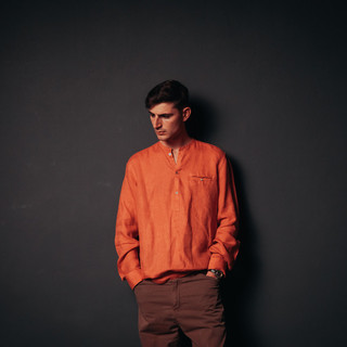 Pietro Celona (in arte Celo), classe 1997, cresciuto tra Alba e Neive Pietro Celona (in arte Celo), classe 1997, cresciuto tra Alba e Neive