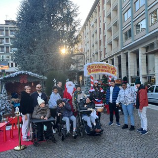 A Cuneo Confartigianato Cuneo e WE Cuneo – Confcommercio ricreano la “Magia del Natale” su piazza Europa A Cuneo Confartigianato Cuneo e WE Cuneo – Confcommercio ricreano la “Magia del Natale” su piazza Europa