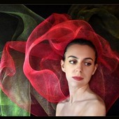 Regine senza corona: ritratti che parlano di forza e identità