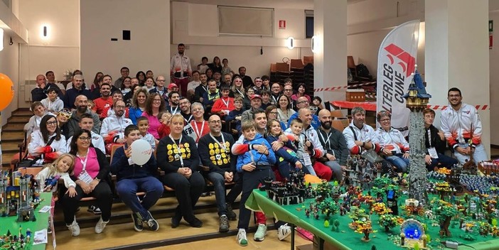 Torna a Cuneo "Granda Bricks": un weekend nel mondo dei mattoncini Lego® Torna a Cuneo "Granda Bricks": un weekend nel mondo dei mattoncini Lego®