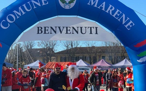 Marene celebra “Natale in Piazza” tra solidarietà e festa [FOTO]