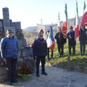 La commemorazione dello scorso anno al monumento che ricorda l'eccidio di Villar di Bagnolo La commemorazione dello scorso anno al monumento che ricorda l'eccidio di Villar di Bagnolo