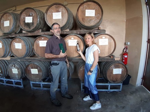 Fabio e Anna nell'acetaia della loro azienda agricola e turistica &quot;CasaMatilda&quot; a Dogliani