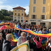 Il desiderio di un ragazzo unisce Mondovì per la marcia della pace con cittadini e associazioni [FOTO]