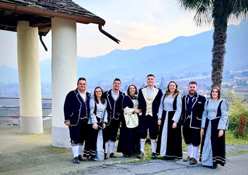 Le maschere di Envie con i nuovi costumi