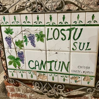 L’Ostu sul Cantun a Cherasco: una cucina schietta e senza fronzoli in cui ad essere protagonista è il Piemonte L’Ostu sul Cantun a Cherasco: una cucina schietta e senza fronzoli in cui ad essere protagonista è il Piemonte