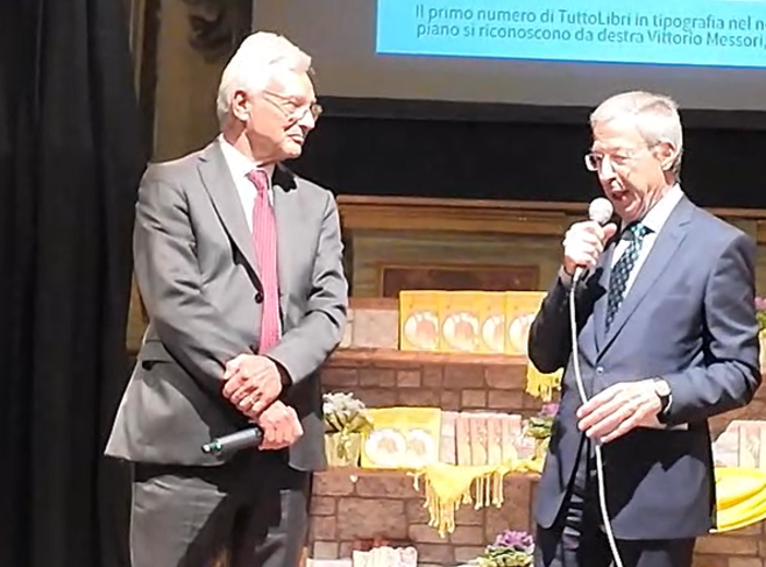 Alberto Sinigaglia, a destra. con il presidente di Esperienze Enrico Serafini Alberto Sinigaglia, a destra. con il presidente di Esperienze Enrico Serafini