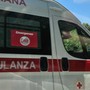 Ciclista grave al "Santa Croce" dopo l’uscita di strada a Serravalle Langhe [VIDEO]