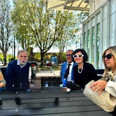 Carla Bonino e Giuseppe Steffanino, ex sindaca e vice di Vezza d'Alba, insieme ai legali Marco Calosso, Marta Giovannini e Silvia Calzolaro