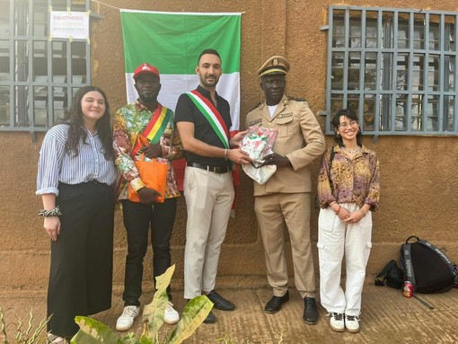 Alberto Galleano durante il sopralluogo in Guinea