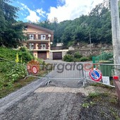 Maltempo, a Vinadio un distacco di rocce e detriti colpisce abitazione: evacuate due famiglie [FOTO]