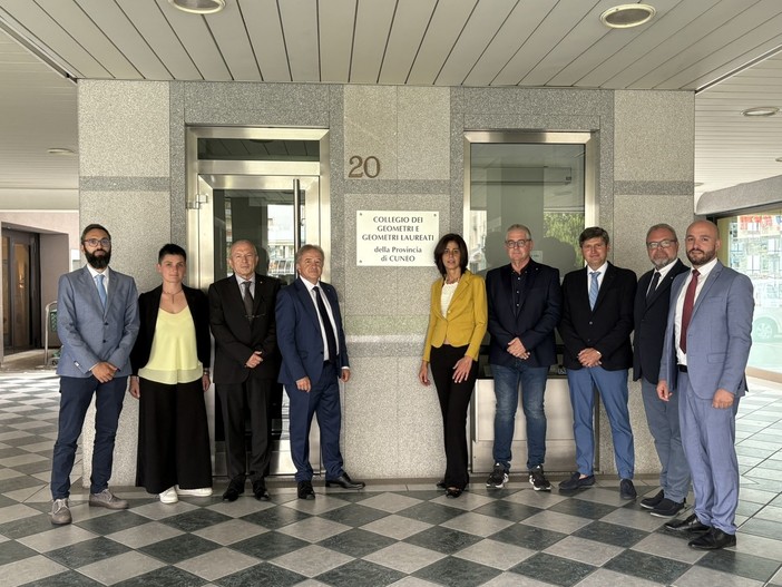 Nuovo gruppo CDA dei Geometri di Cuneo Nuovo gruppo CDA dei Geometri di Cuneo