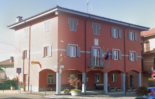 Il municipio di Salmour