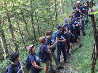 Il gruppo dei partecipanti e alcuni momenti dell'iniziativa