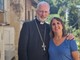 In foto monsignor Guido Marini con Silvia Gullino, curatrice della rubrica In foto monsignor Guido Marini con Silvia Gullino, curatrice della rubrica