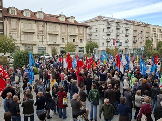 I partecipanti in piazza San Paolo I partecipanti in piazza San Paolo