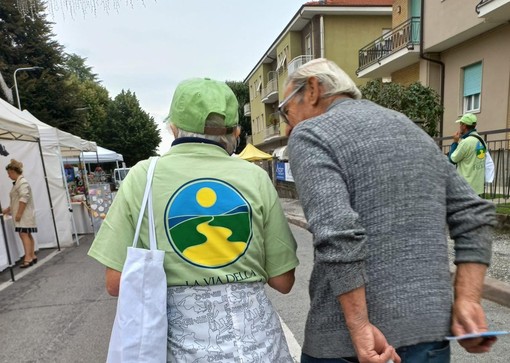 I volontari al mercatino di San Sereno a San Rocco Castagnaretta I volontari al mercatino di San Sereno a San Rocco Castagnaretta