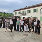 Ieri a Castiglione Tinella, nella sede di Artefora, l'inaugurazione del festival arte contemporanea “La collina sale sempre”